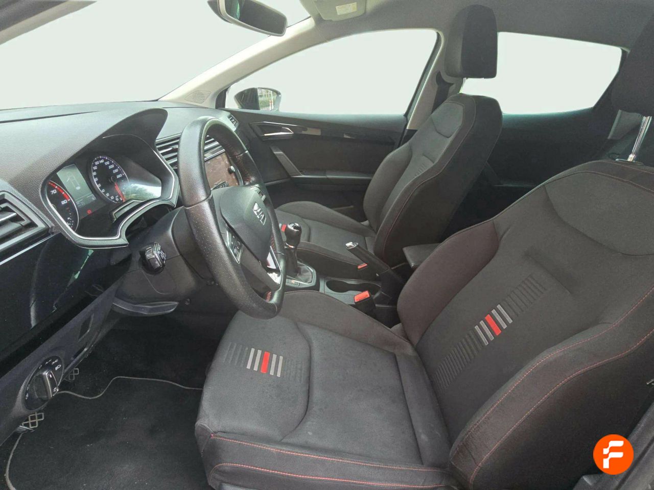 Foto Seat Ibiza 15