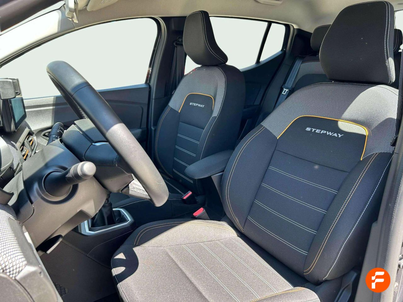 Foto Dacia Sandero 15