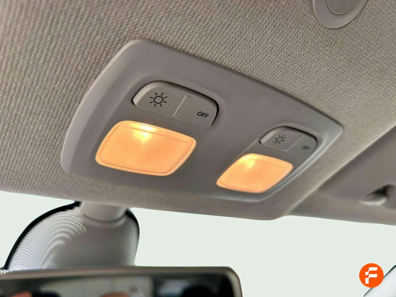 Foto Dacia Sandero 32
