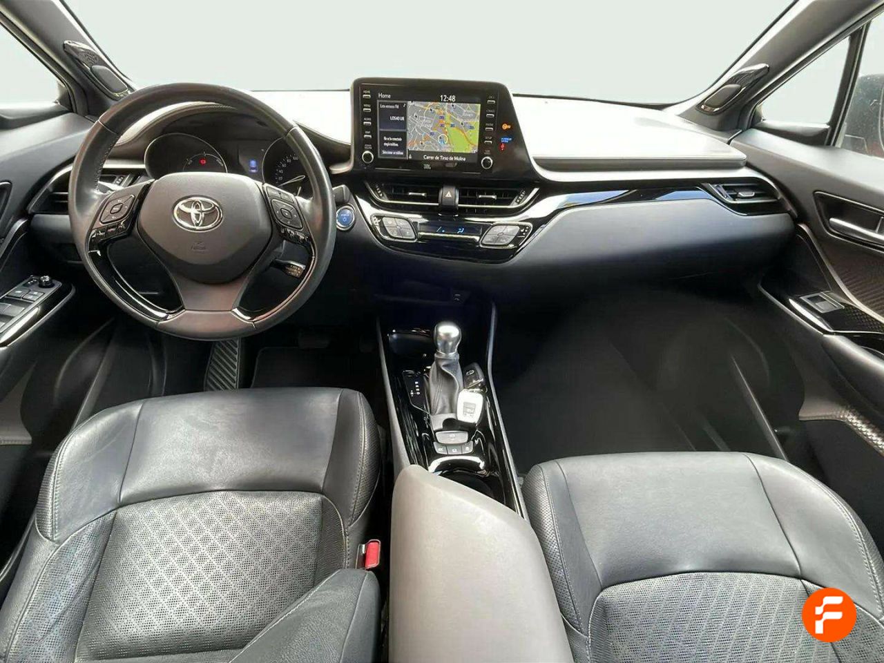 Foto Toyota C-HR 11