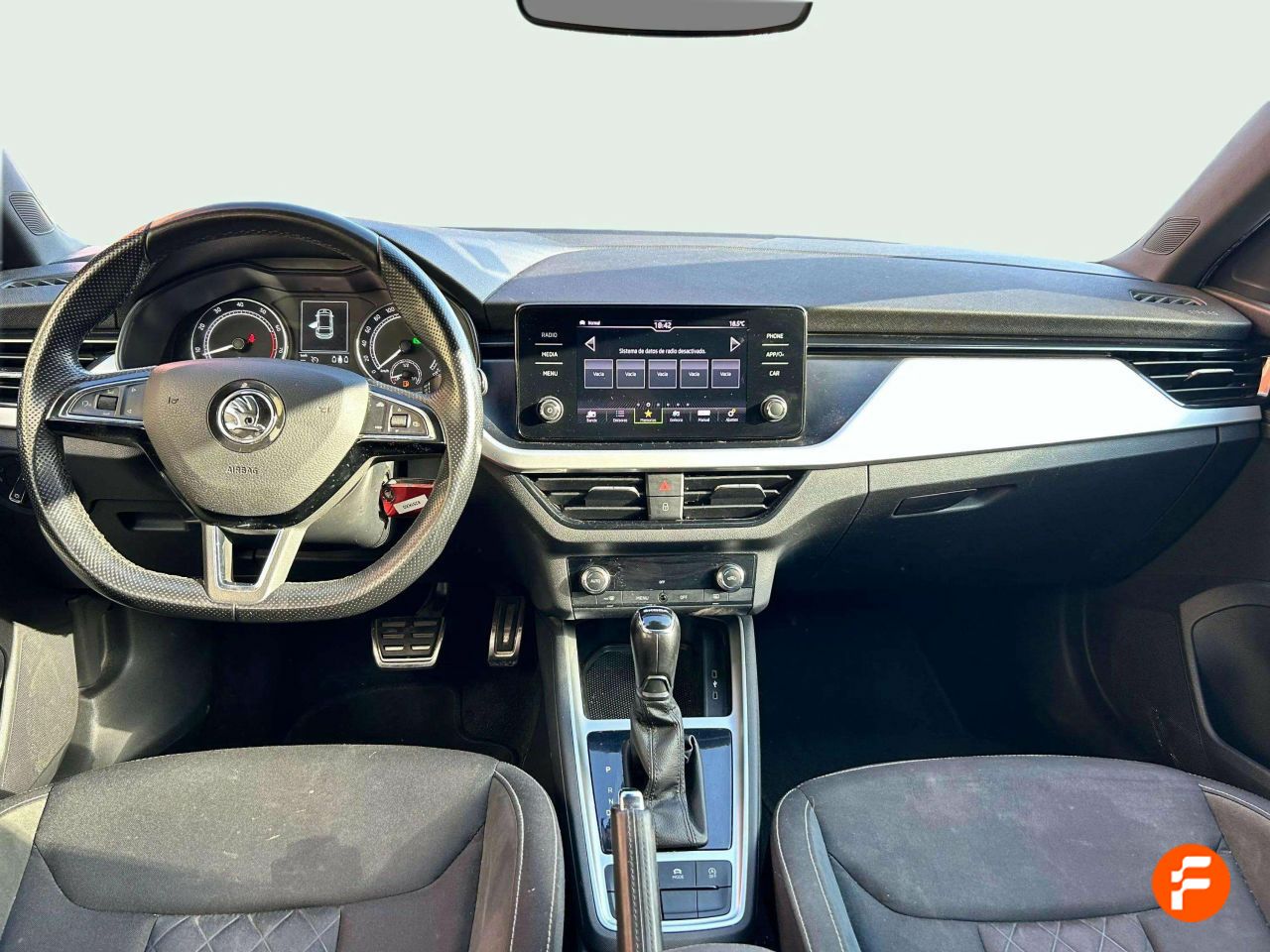 Foto Skoda Scala 13
