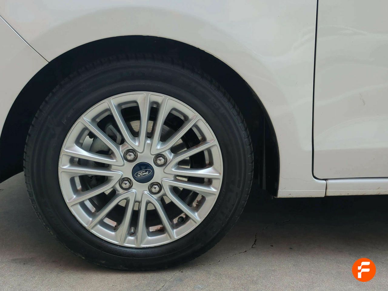 Foto Ford Ka 18