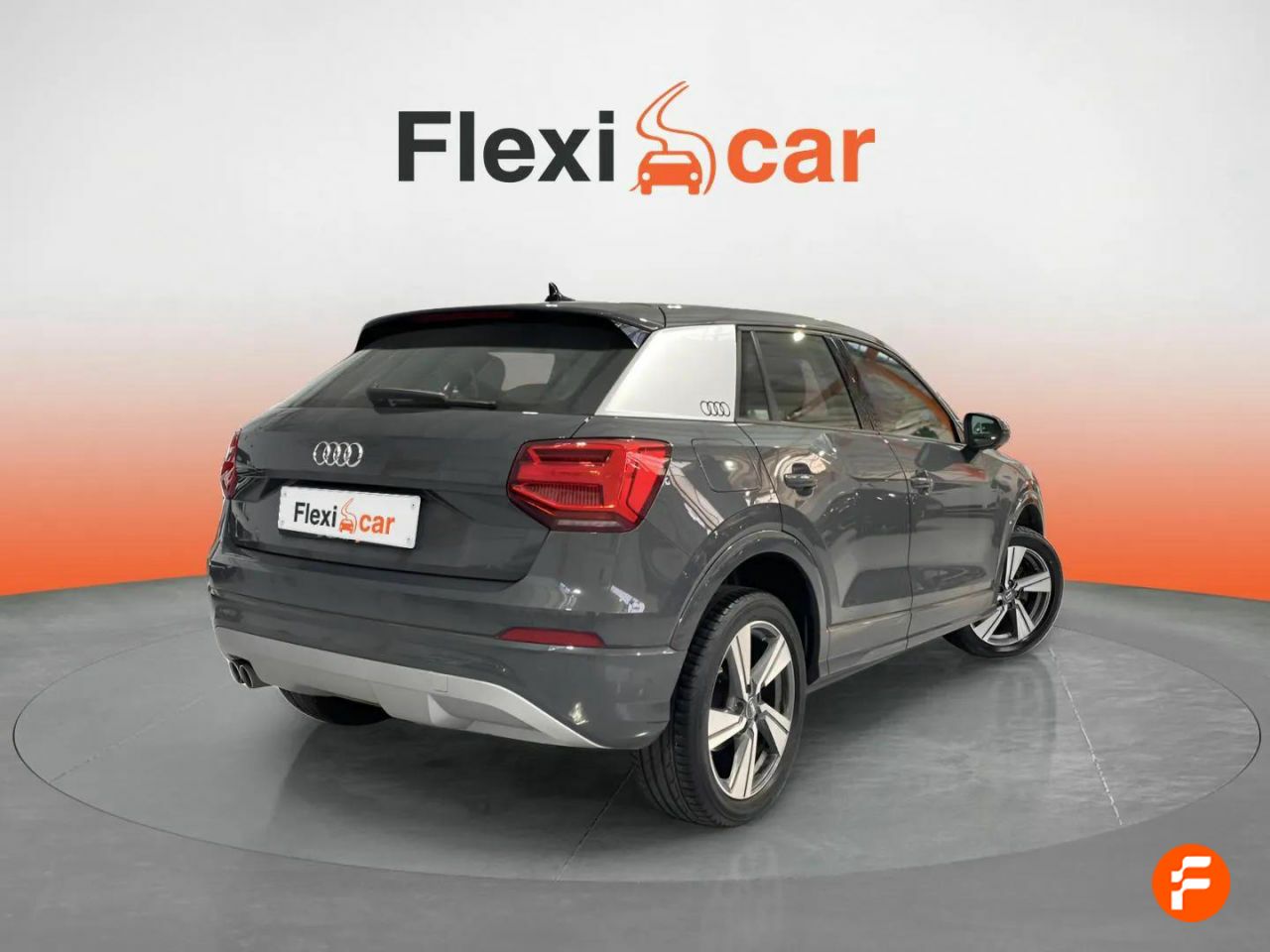 Foto Audi Q2 8