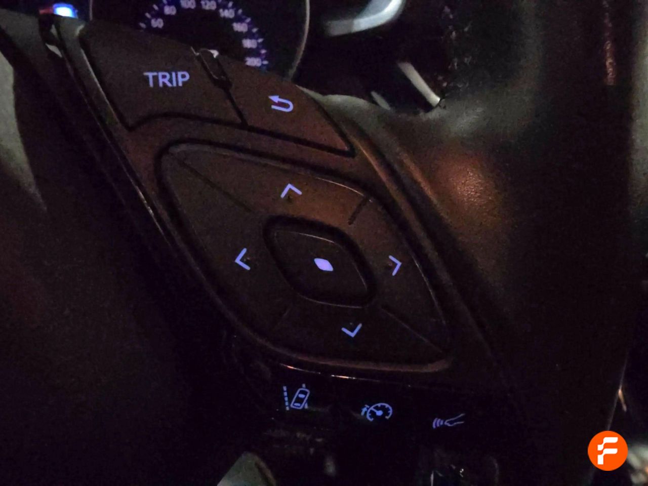 Foto Toyota C-HR 23