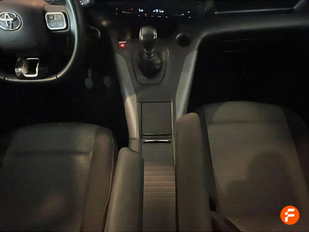 Foto Toyota Proace 24