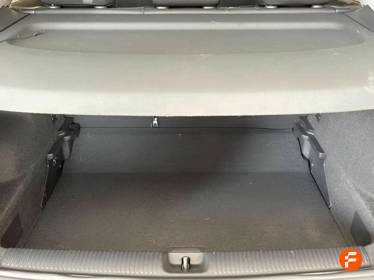 Foto Audi Q2 10