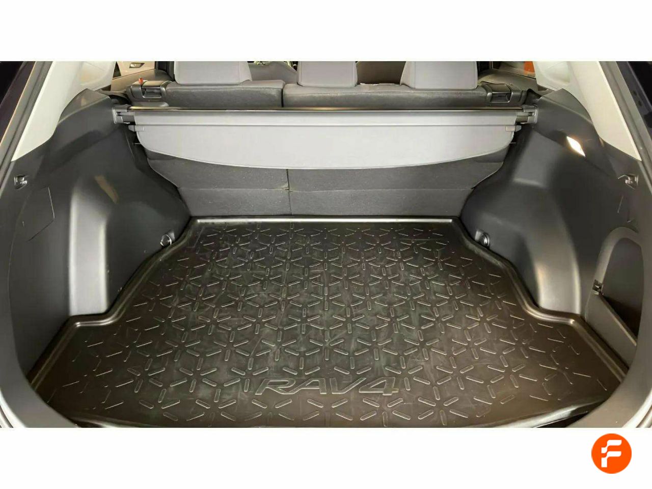 Foto Toyota Rav4 11