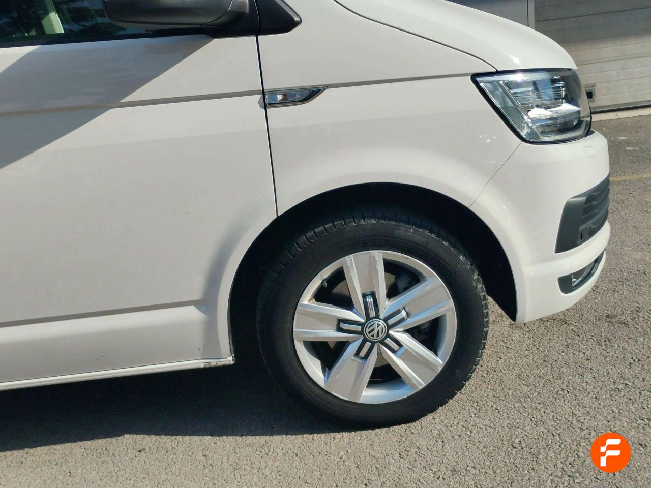 Foto Volkswagen Multivan 8