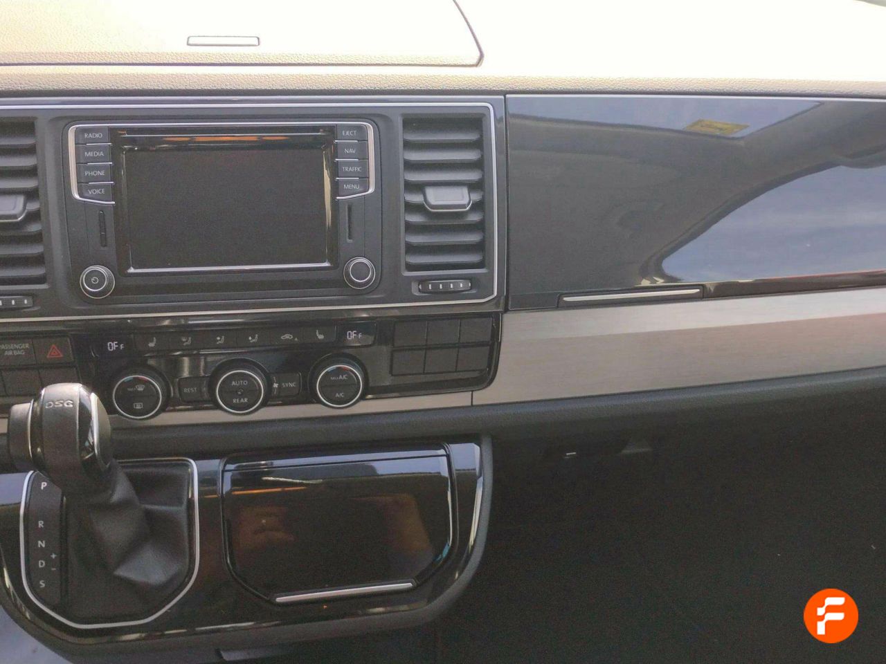 Foto Volkswagen Multivan 16