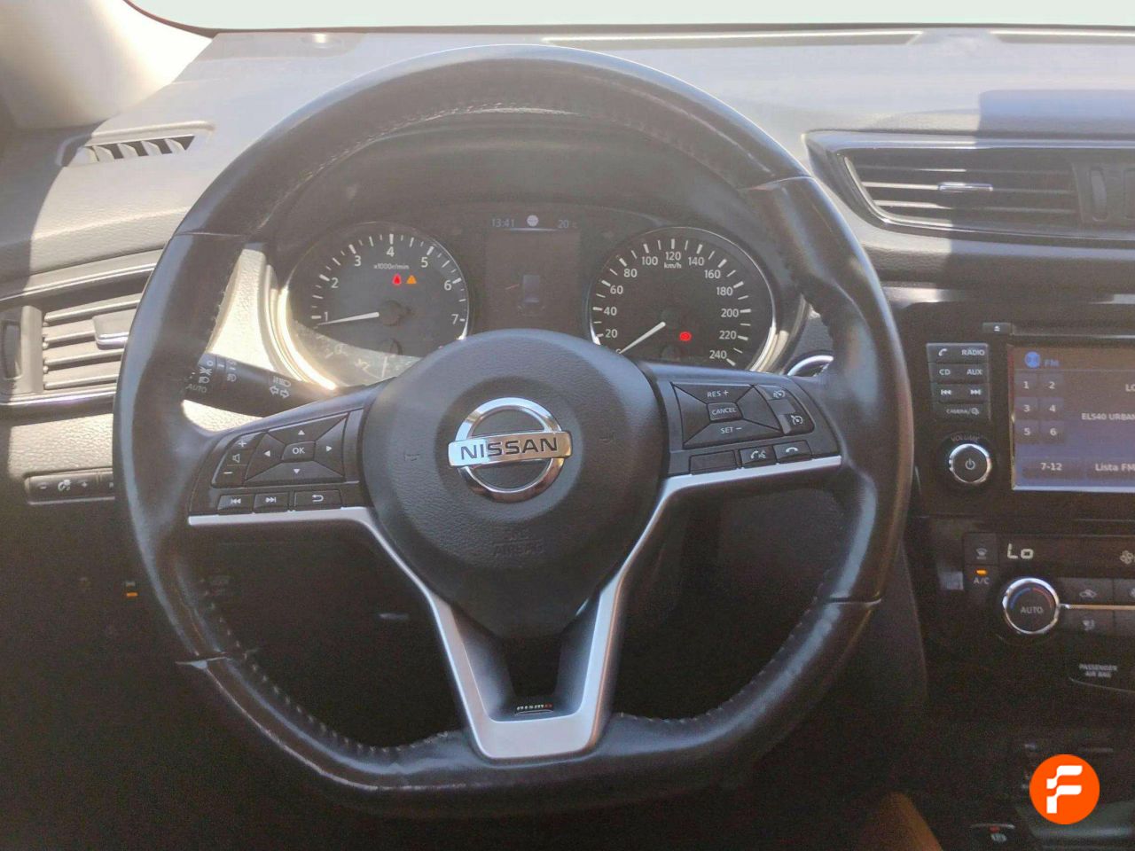 Foto Nissan X-Trail 16