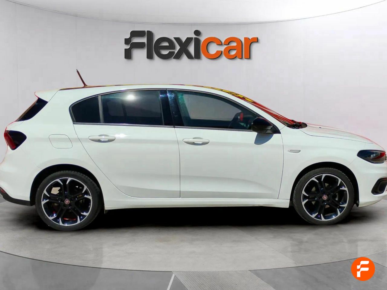 Foto Fiat Tipo 12