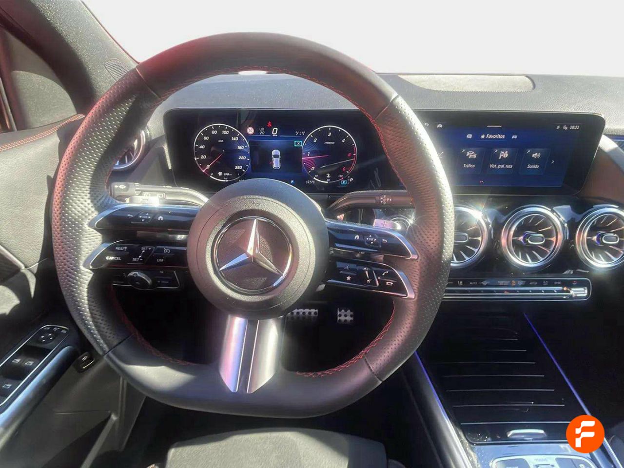 Foto Mercedes-Benz Clase GLA 10