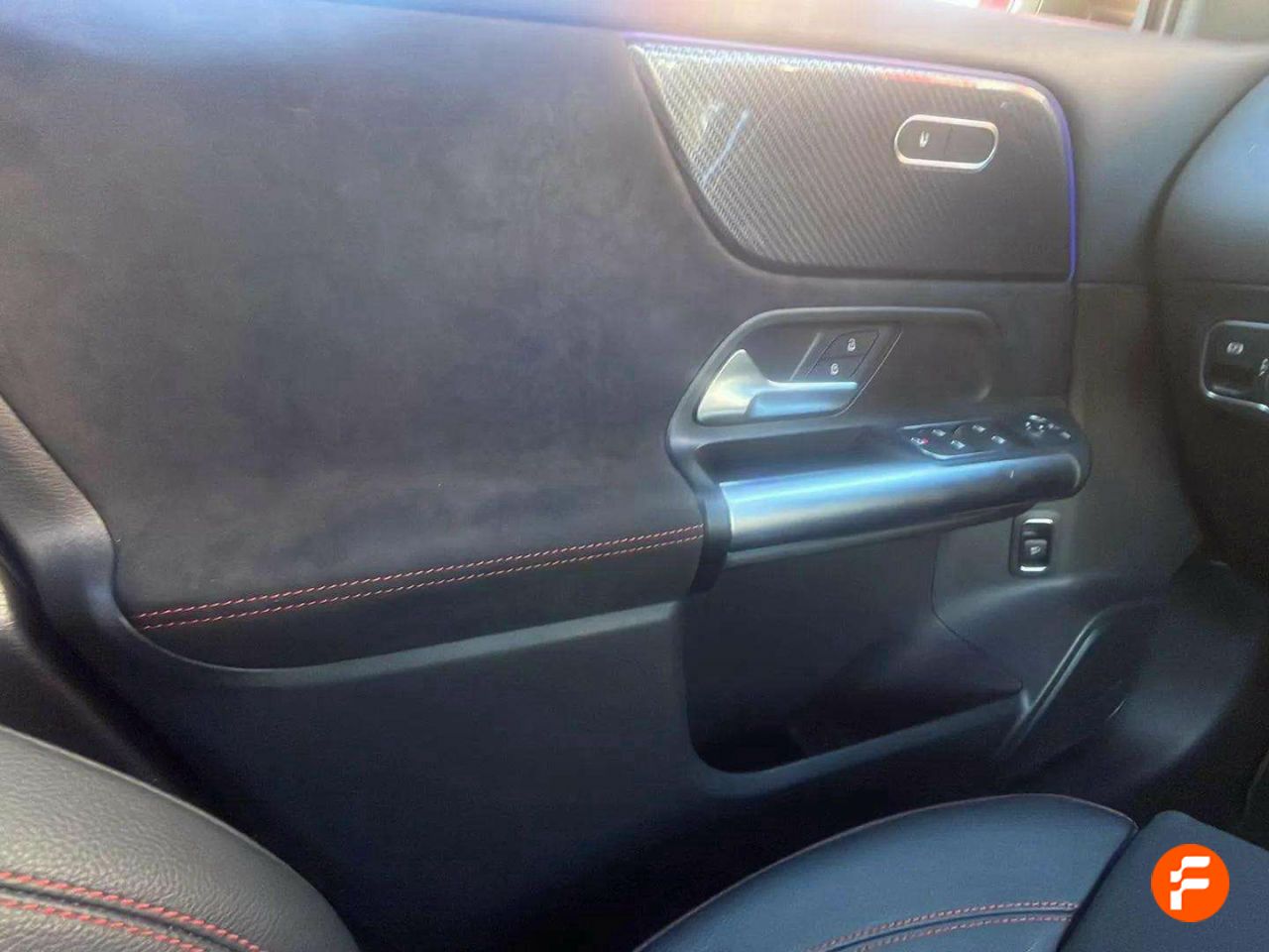 Foto Mercedes-Benz Clase GLA 20