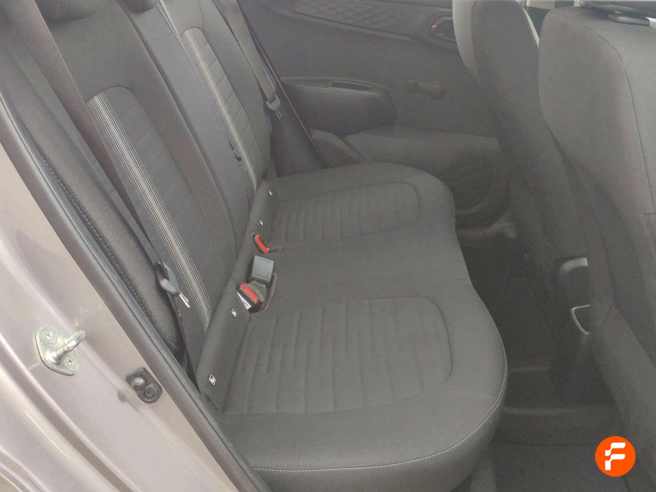 Foto Hyundai i10 19