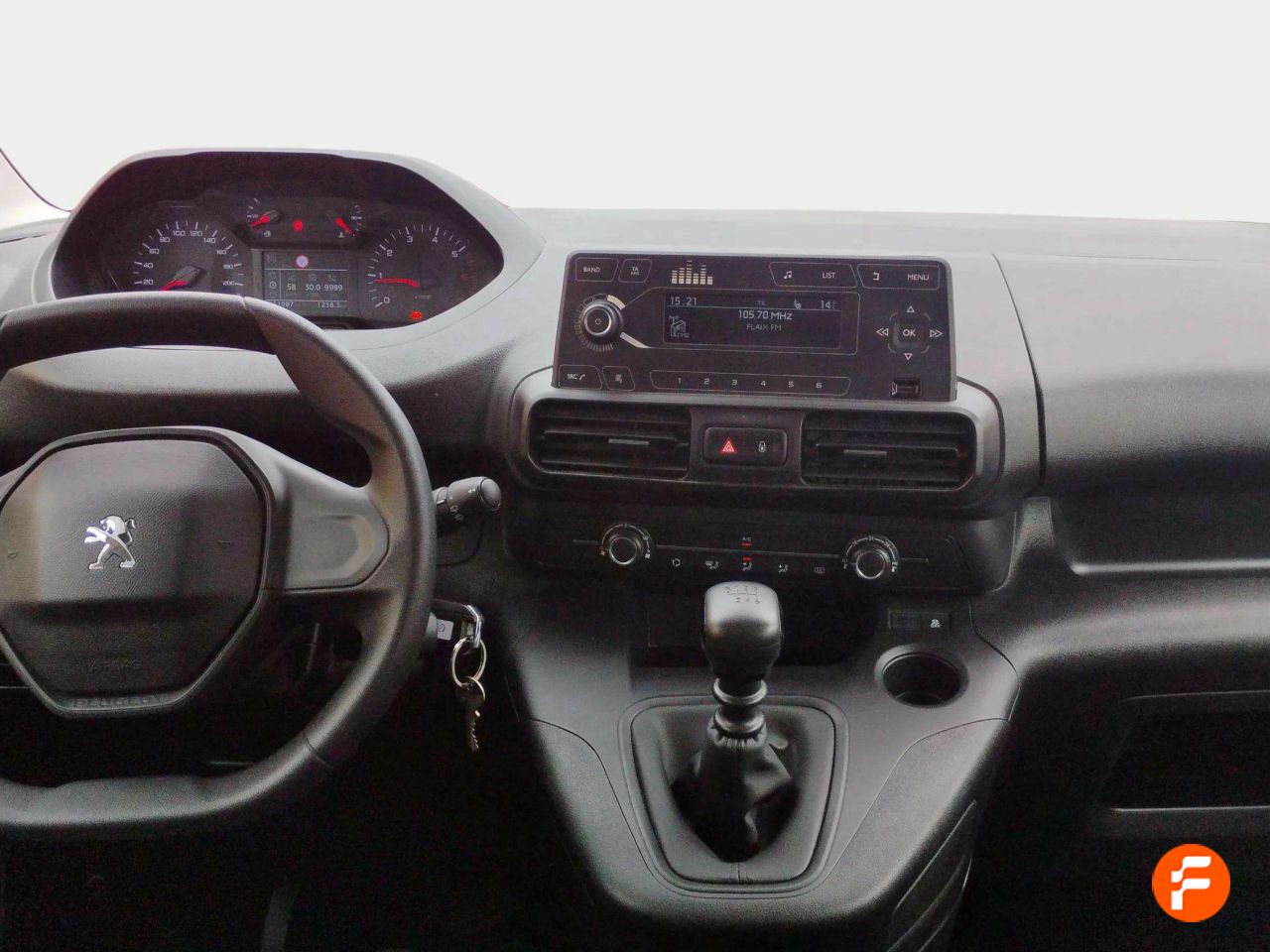 Foto Peugeot Rifter 9