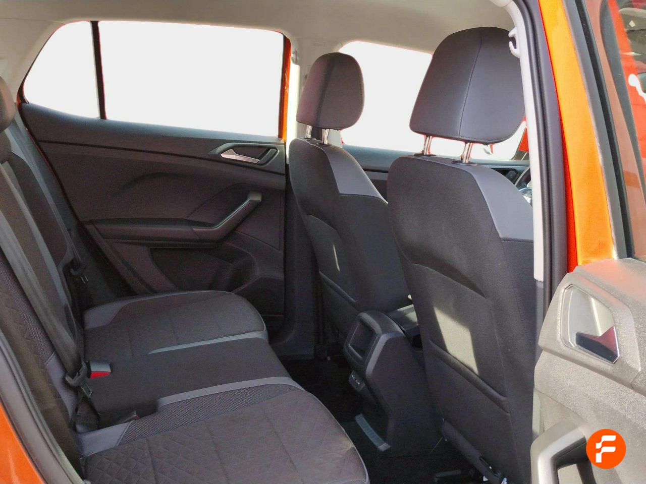 Foto Volkswagen T-Cross 20