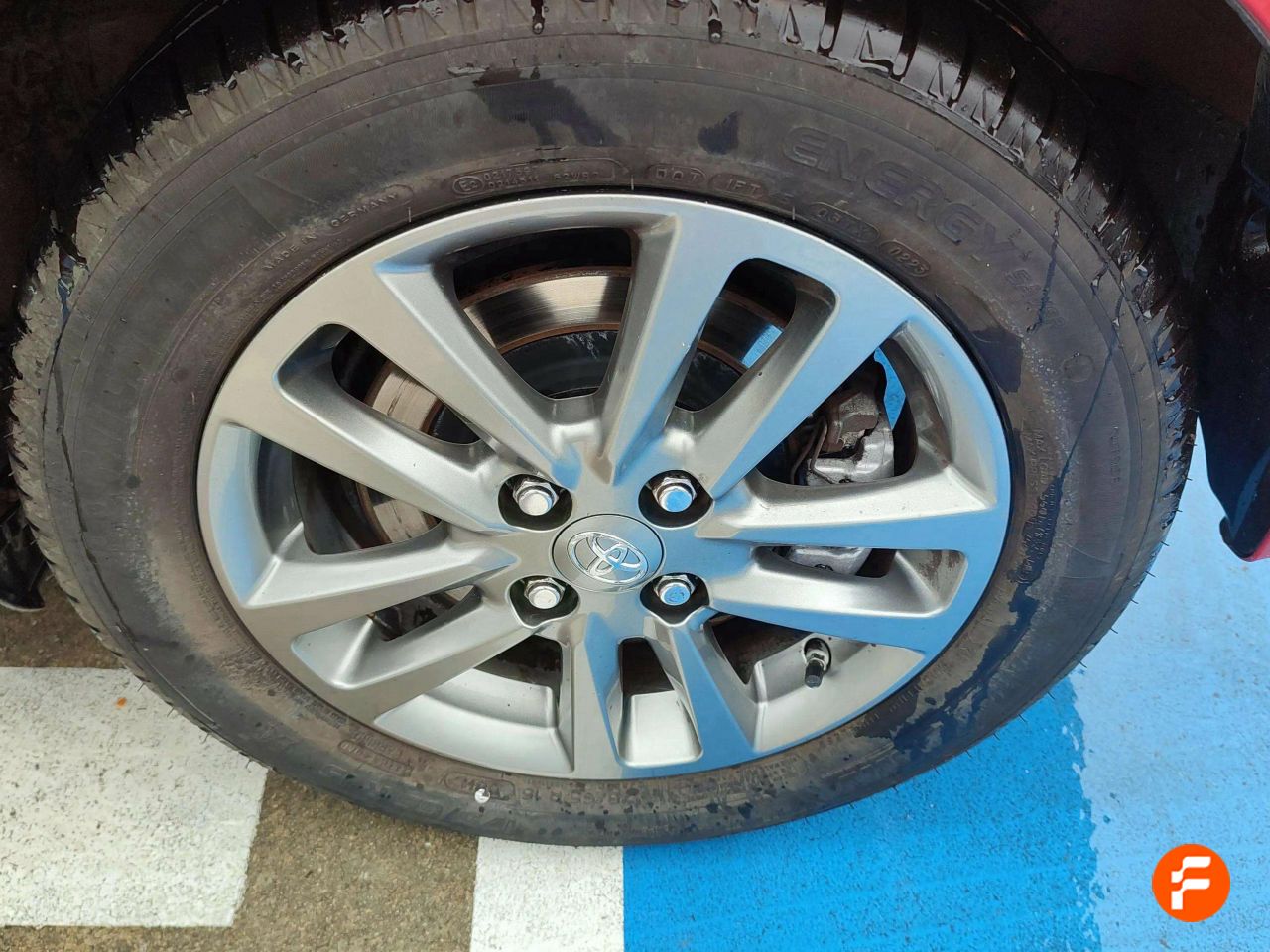 Foto Toyota Yaris 20