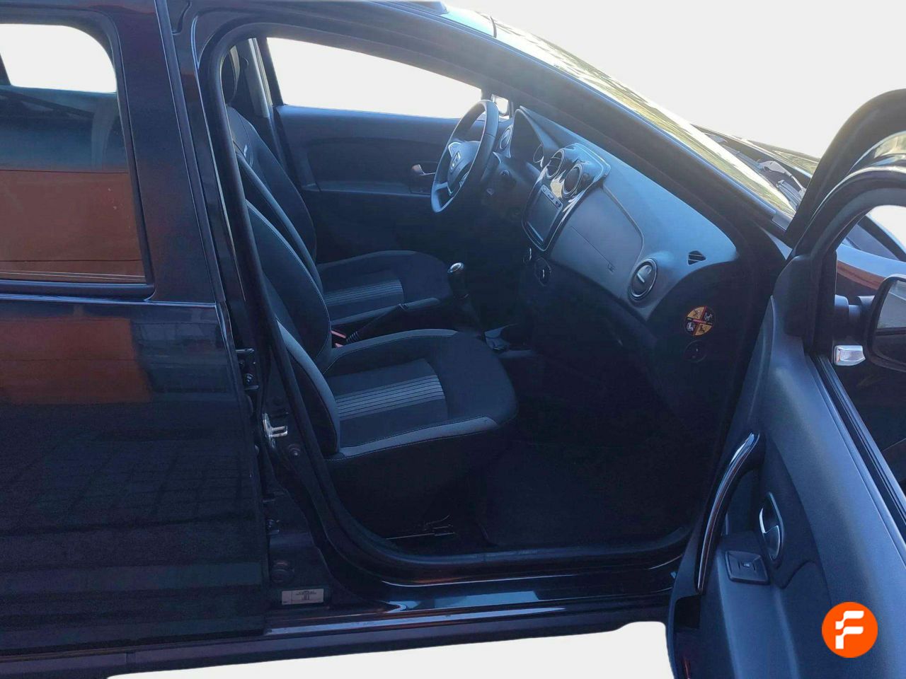 Foto Dacia Sandero 13