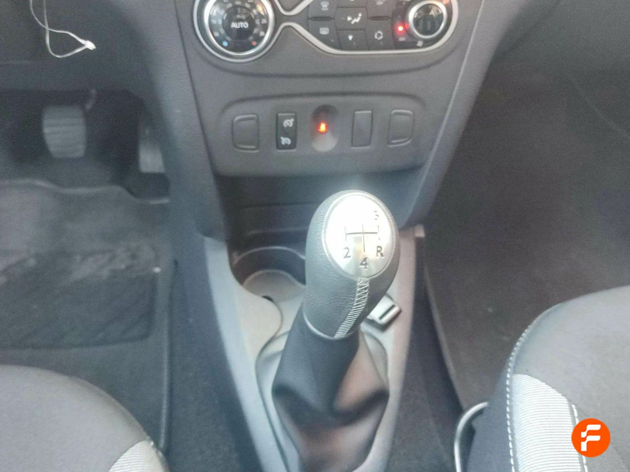 Foto Dacia Sandero 17