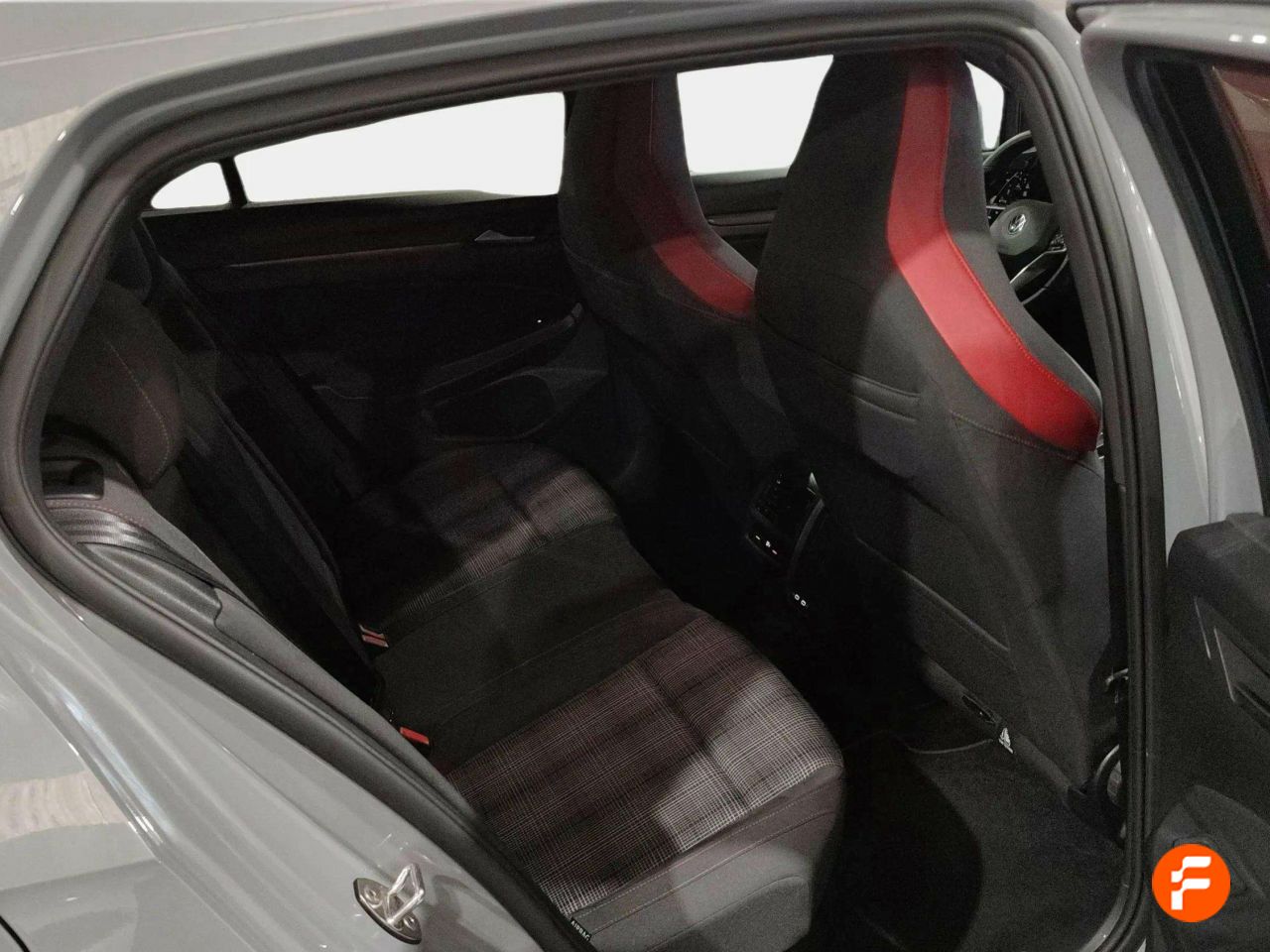 Foto Volkswagen Golf 20