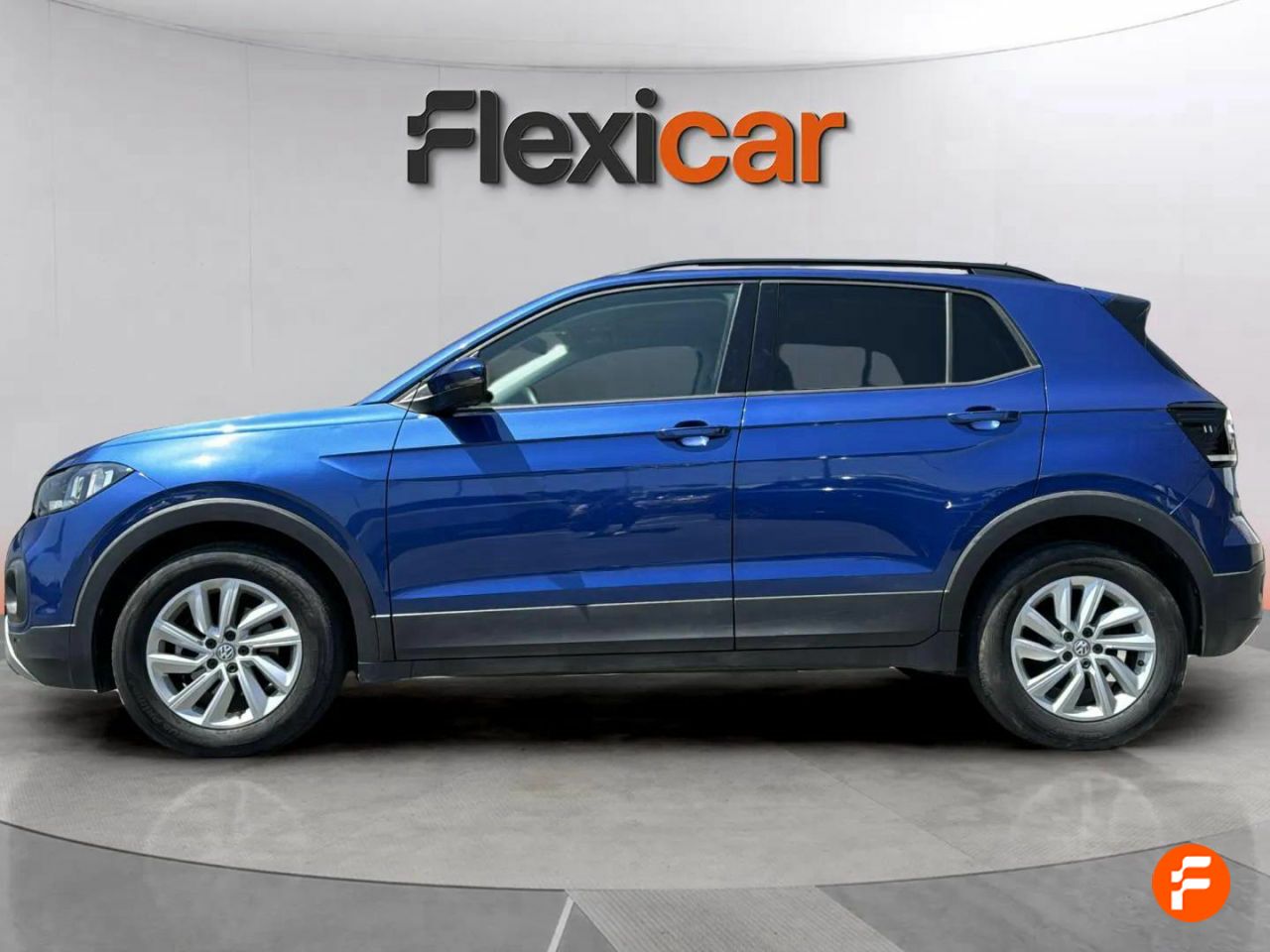 Foto Volkswagen T-Cross 4