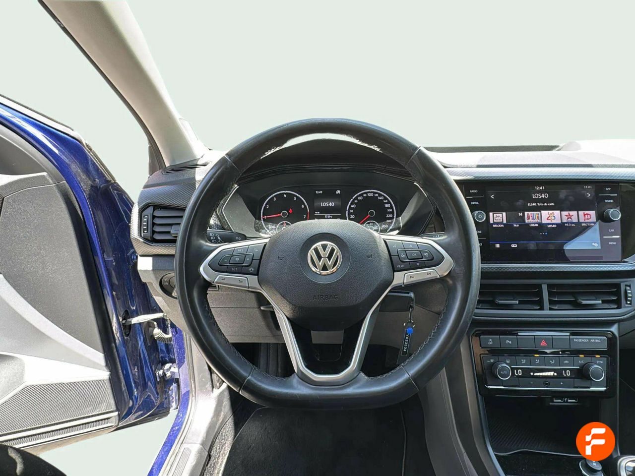Foto Volkswagen T-Cross 18