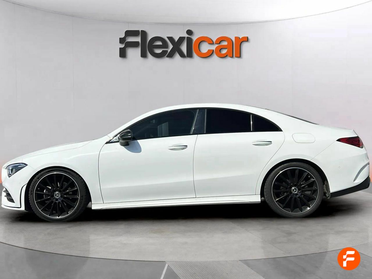 Foto Mercedes-Benz Clase CLA 4