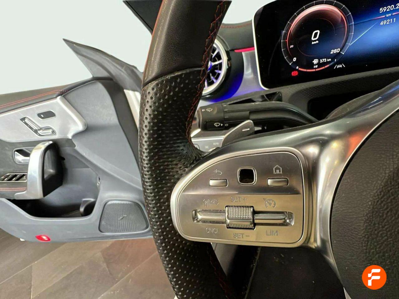 Foto Mercedes-Benz Clase CLA 15