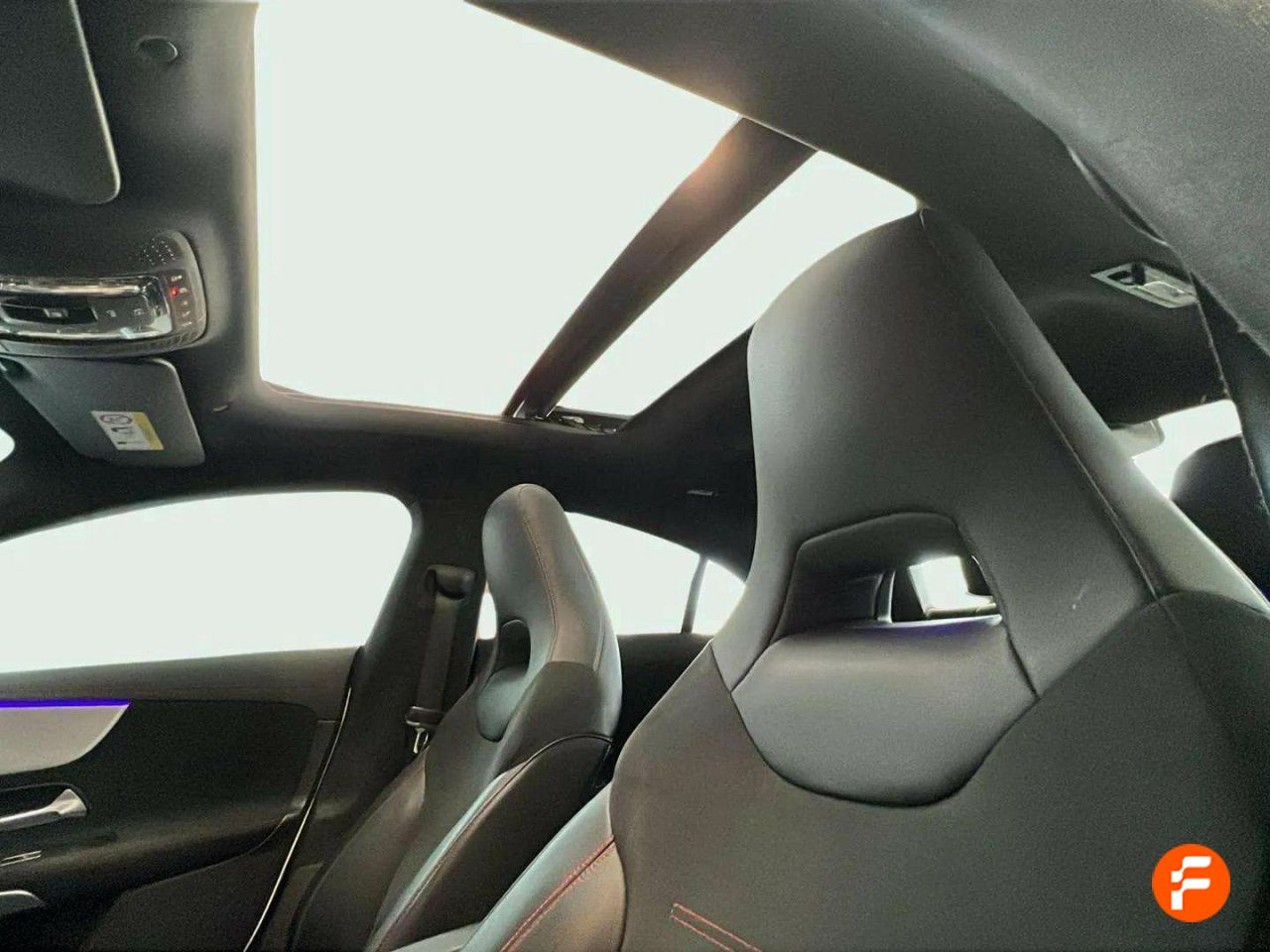 Foto Mercedes-Benz Clase CLA 18