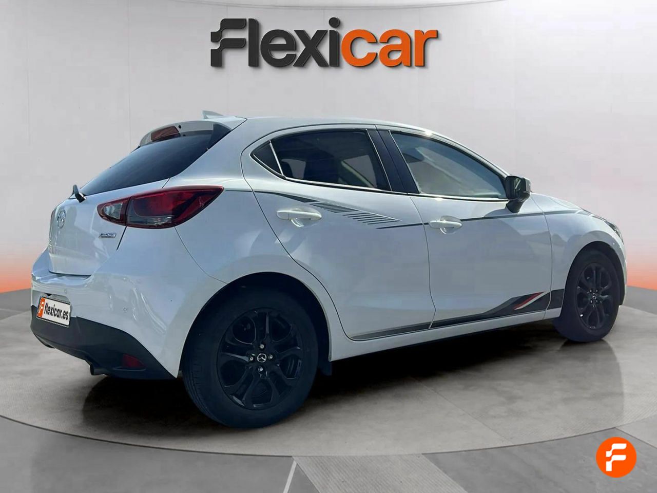 Foto Mazda Mazda2 8