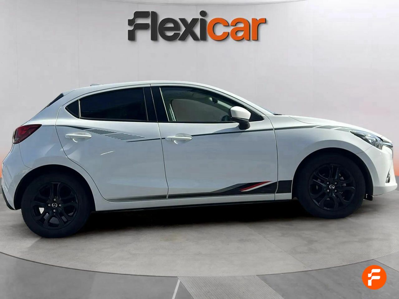 Foto Mazda Mazda2 9
