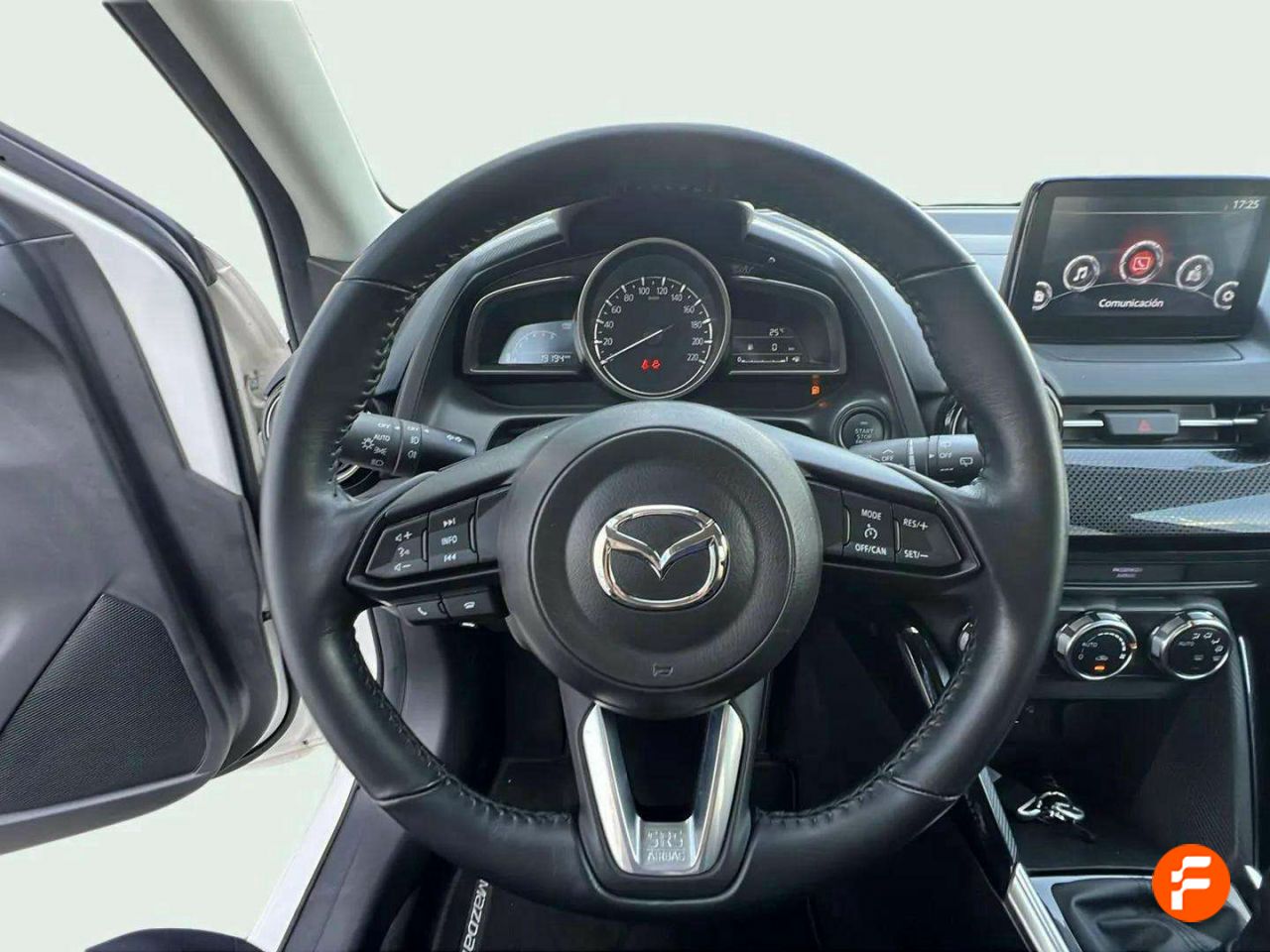 Foto Mazda Mazda2 21