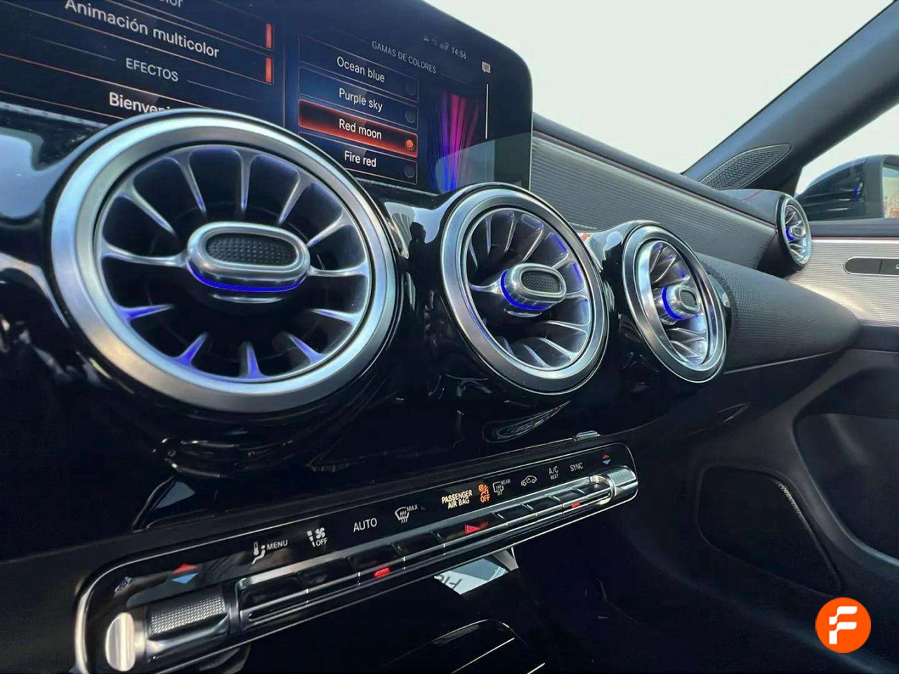 Foto Mercedes-Benz Clase CLA 15