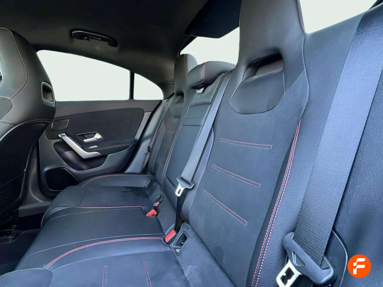 Foto Mercedes-Benz Clase CLA 34