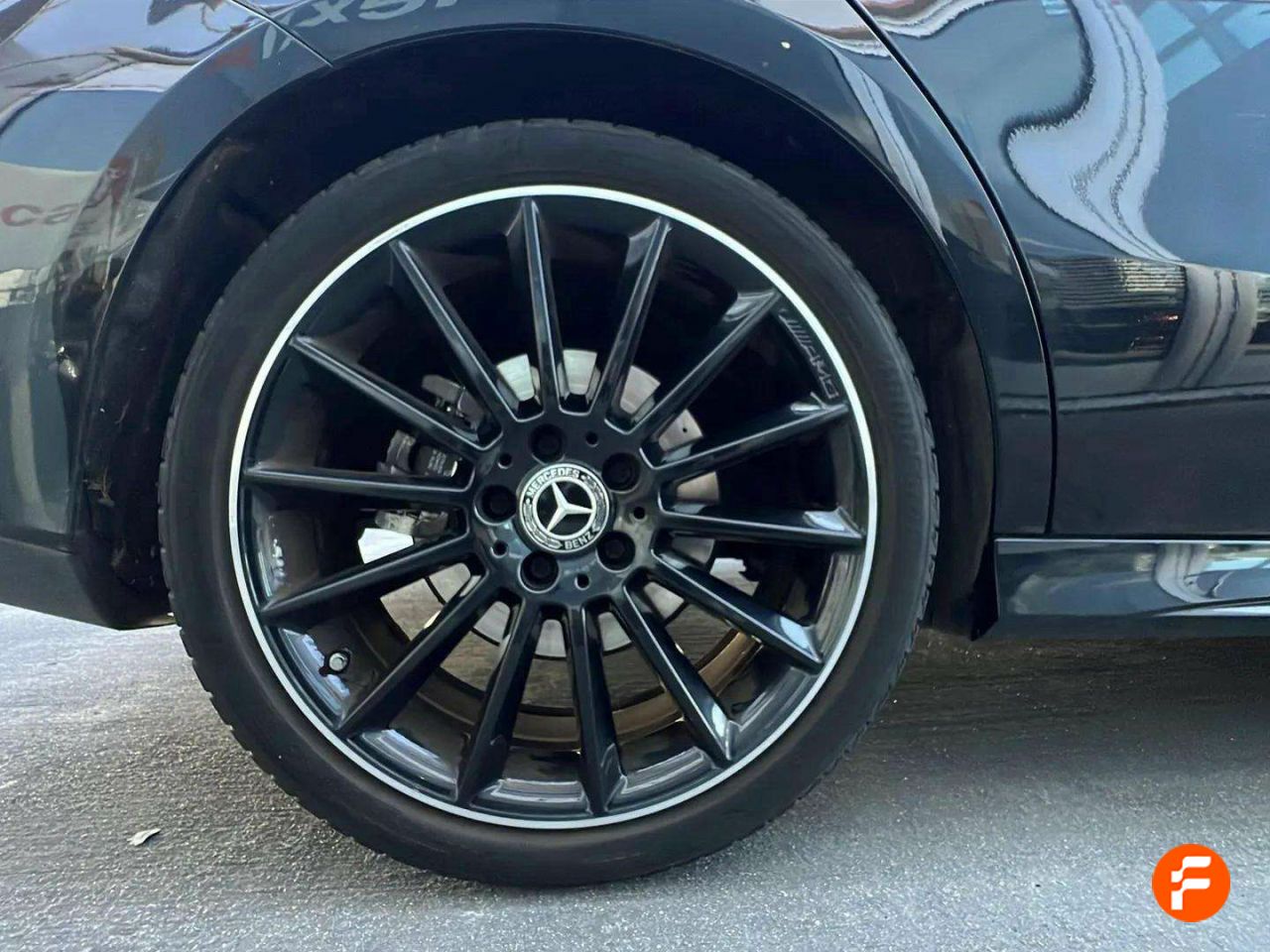 Foto Mercedes-Benz Clase CLA 35