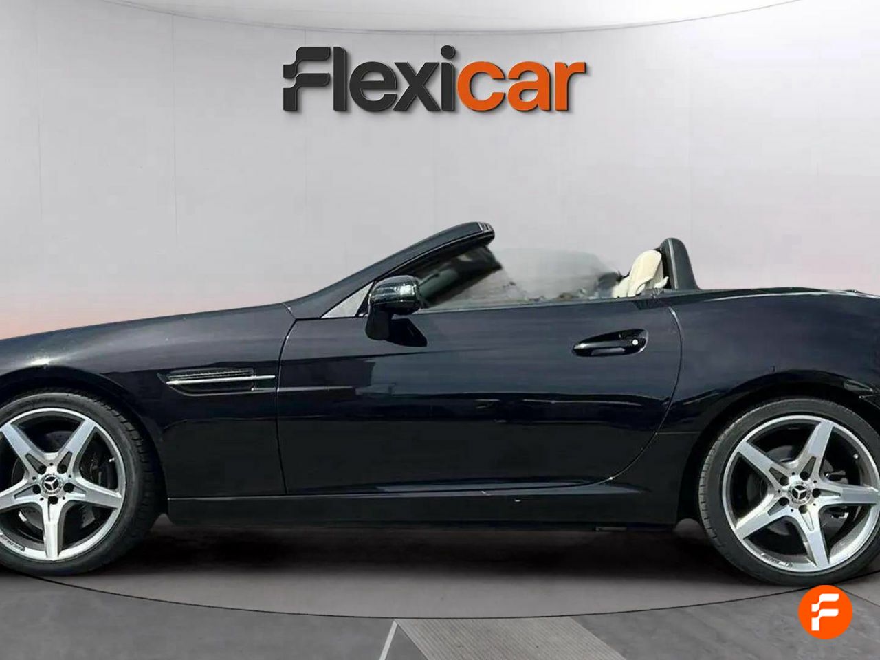 Foto Mercedes-Benz Clase SLC 4