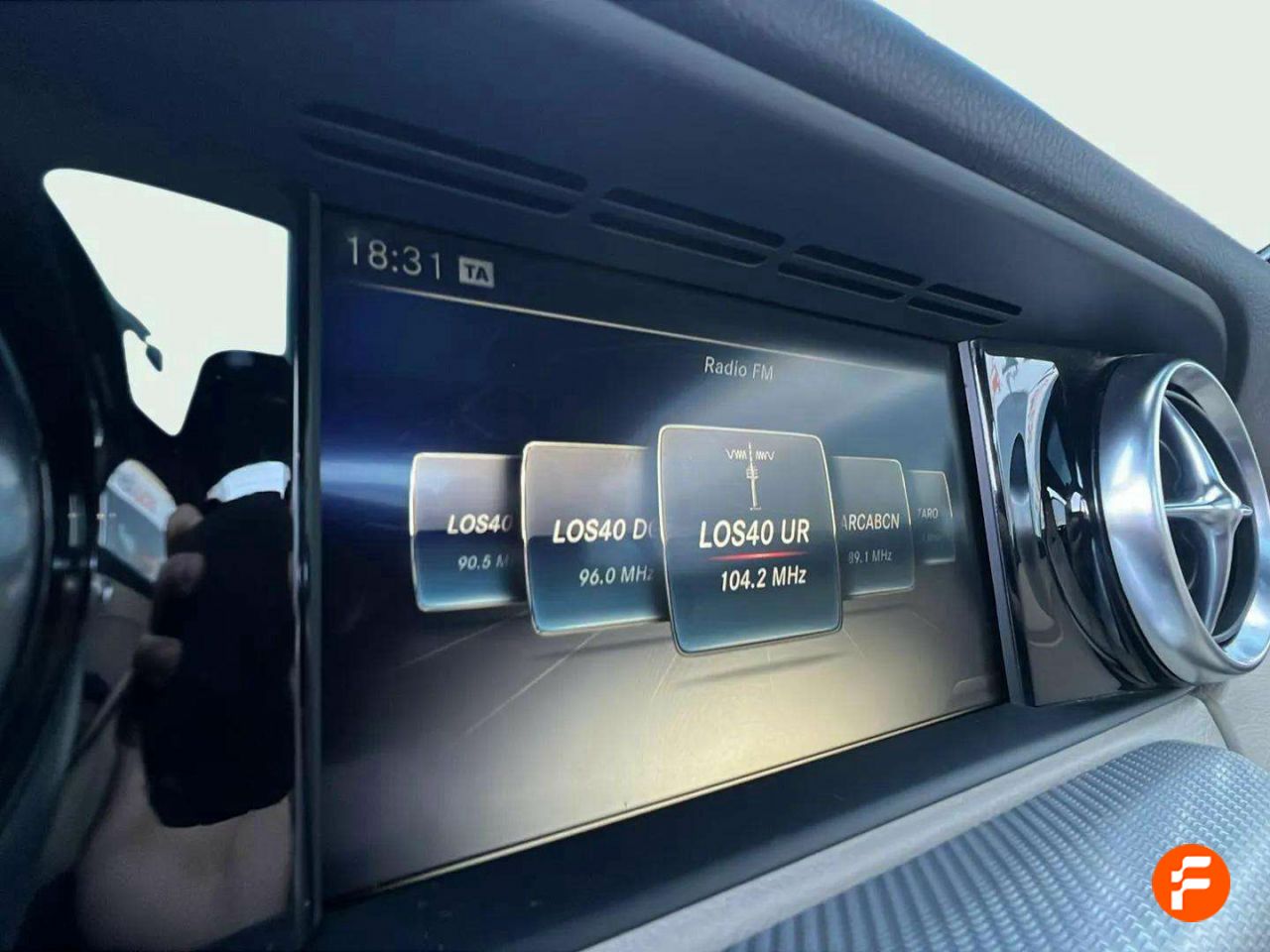 Foto Mercedes-Benz Clase SLC 20