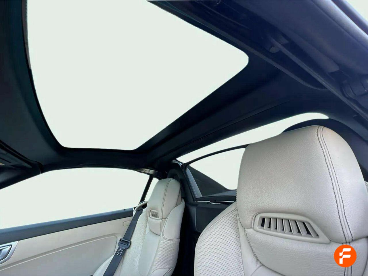 Foto Mercedes-Benz Clase SLC 30