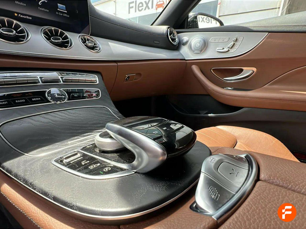Foto Mercedes-Benz Clase E 14