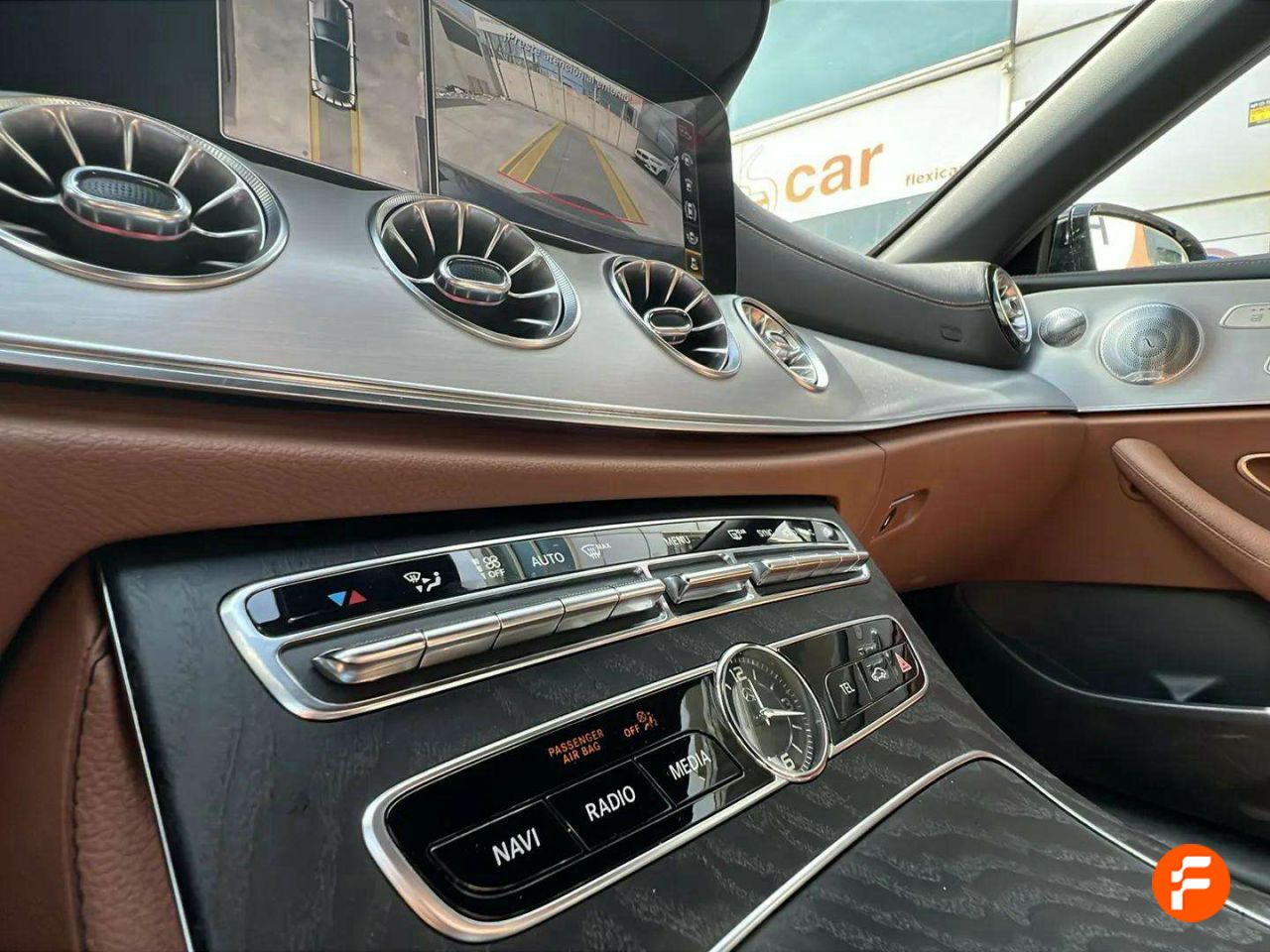 Foto Mercedes-Benz Clase E 24