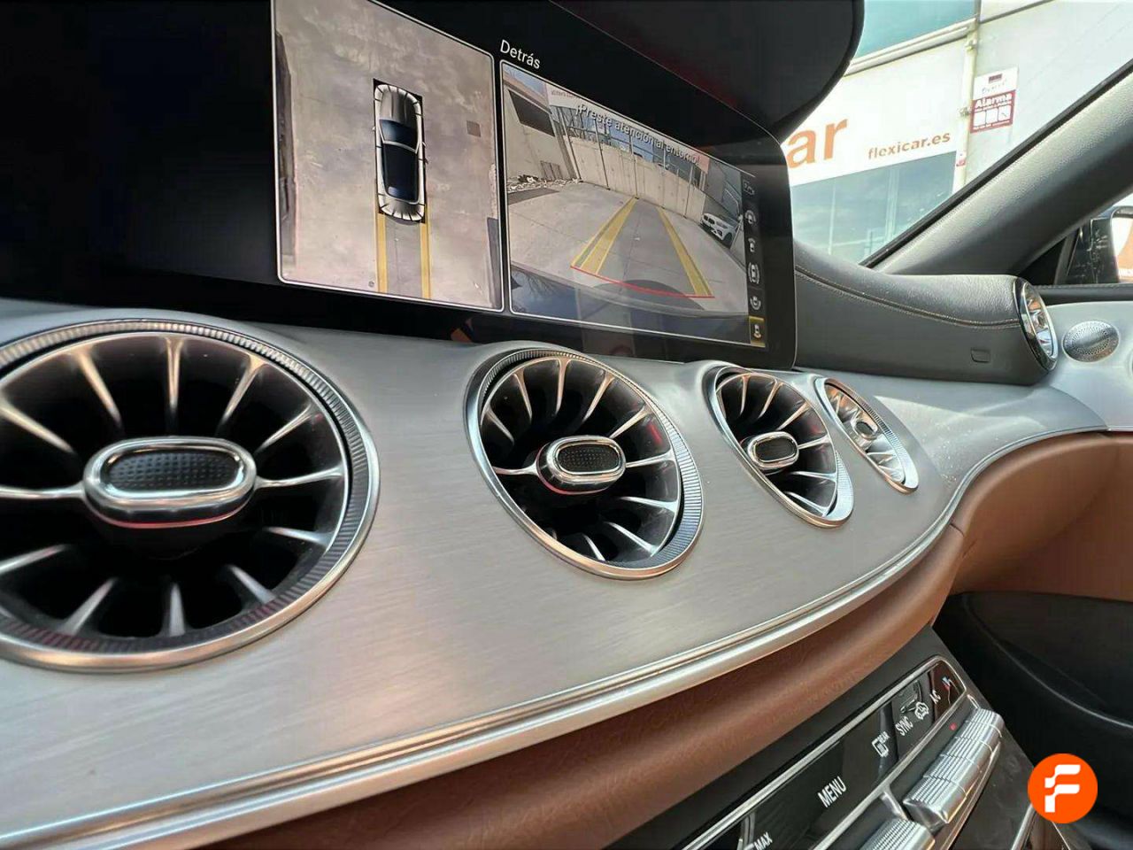 Foto Mercedes-Benz Clase E 26