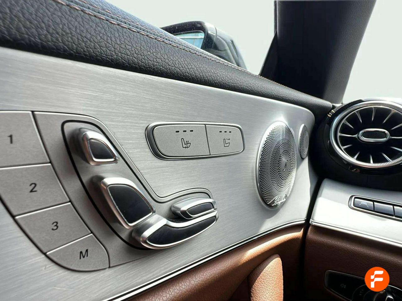 Foto Mercedes-Benz Clase E 28