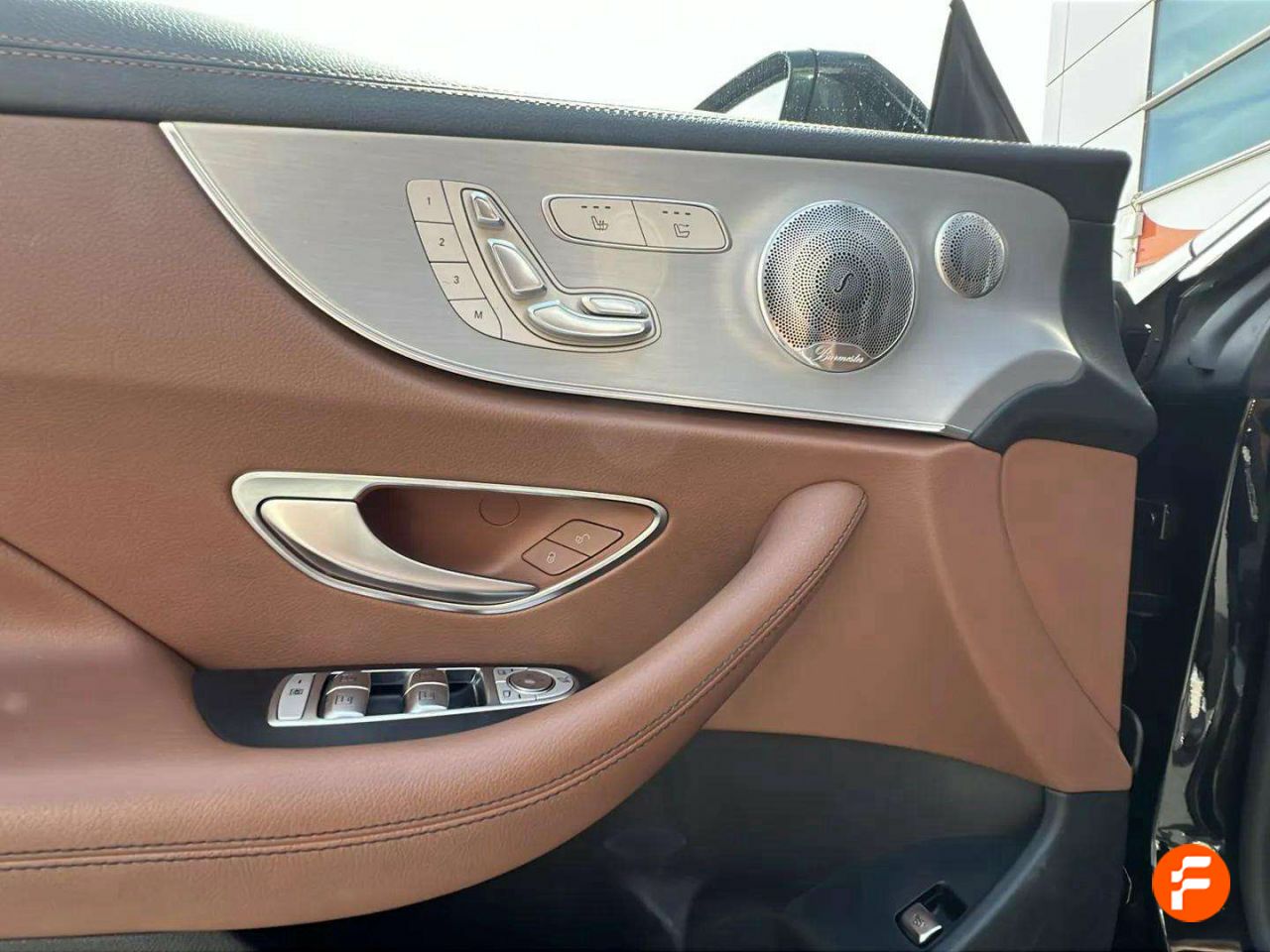 Foto Mercedes-Benz Clase E 31