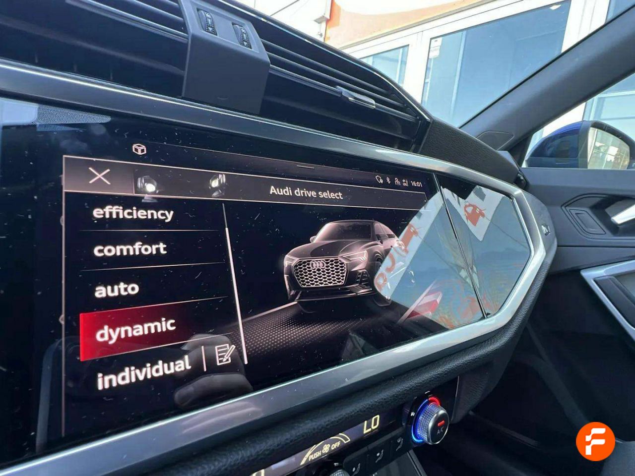 Foto Audi Q3 16