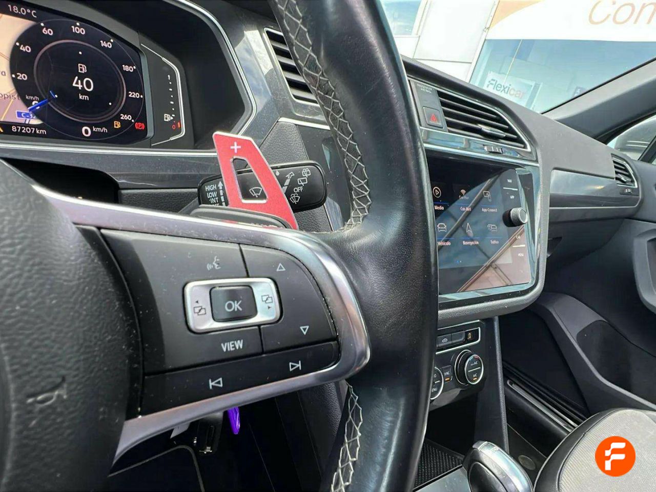 Foto Volkswagen Tiguan 19