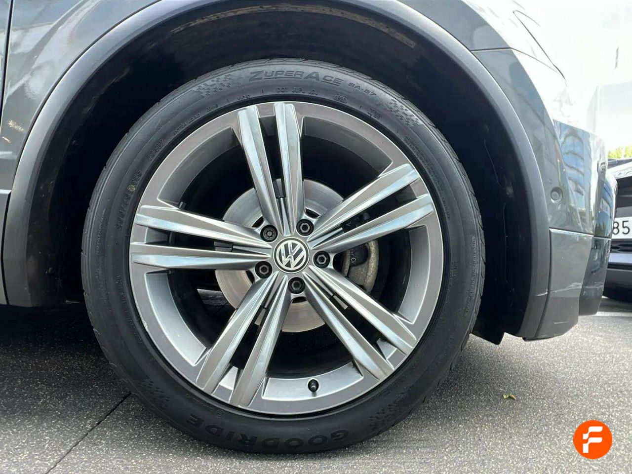 Foto Volkswagen Tiguan 34
