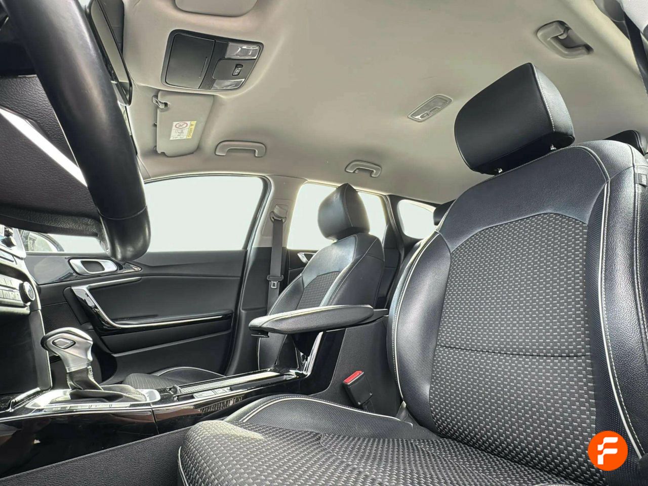 Foto Kia Ceed 15