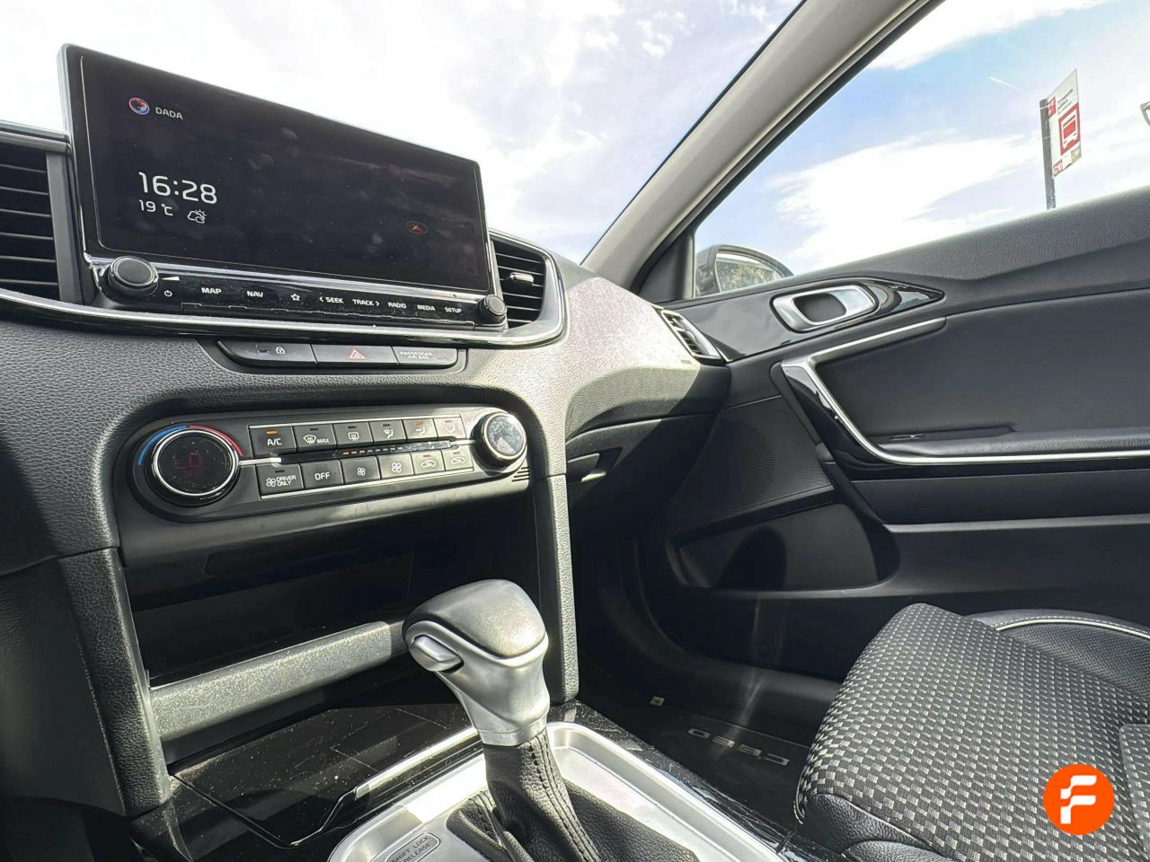 Foto Kia Ceed 26