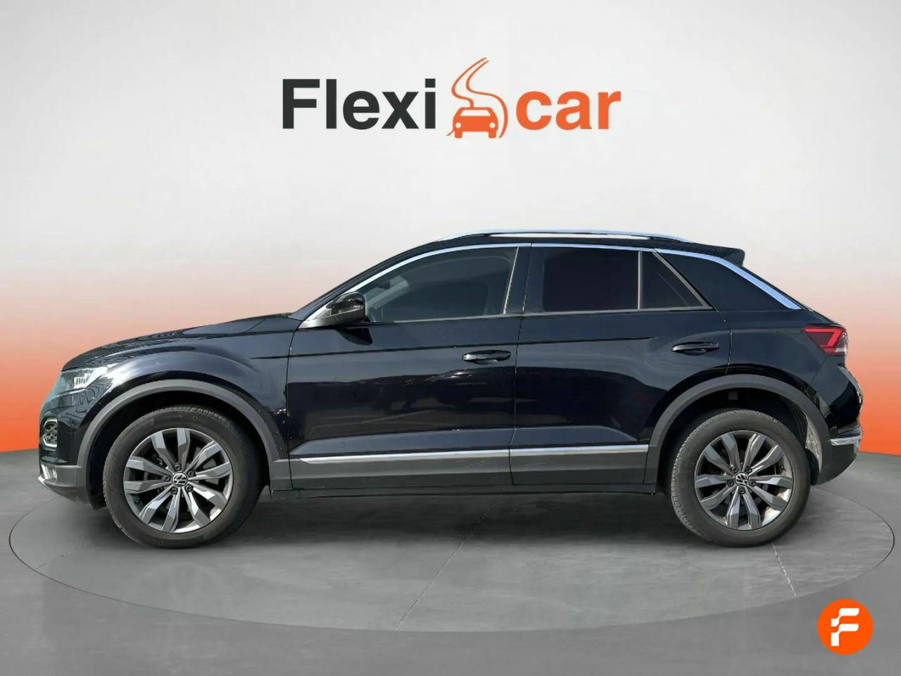 Foto Volkswagen T-Roc 4