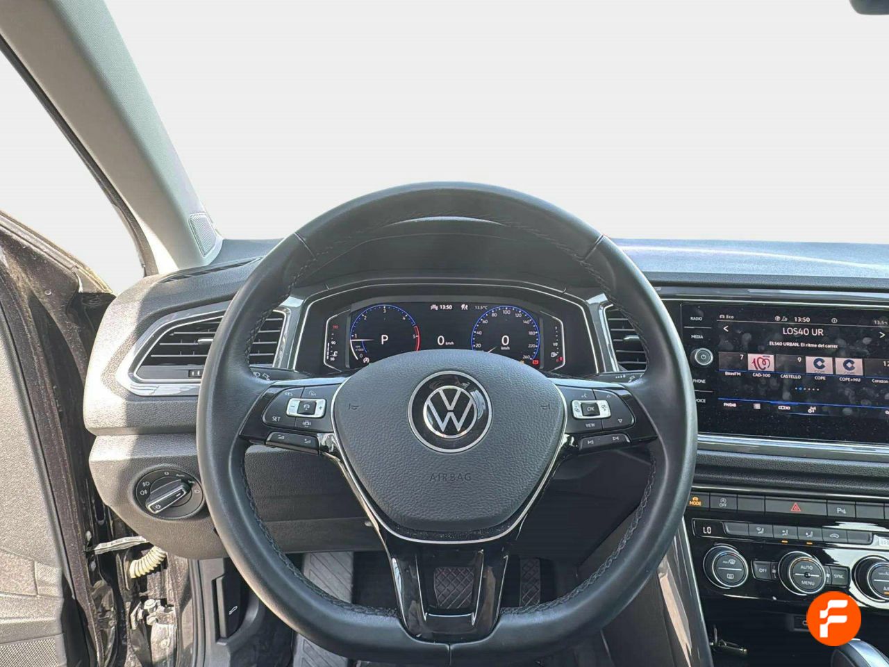 Foto Volkswagen T-Roc 11
